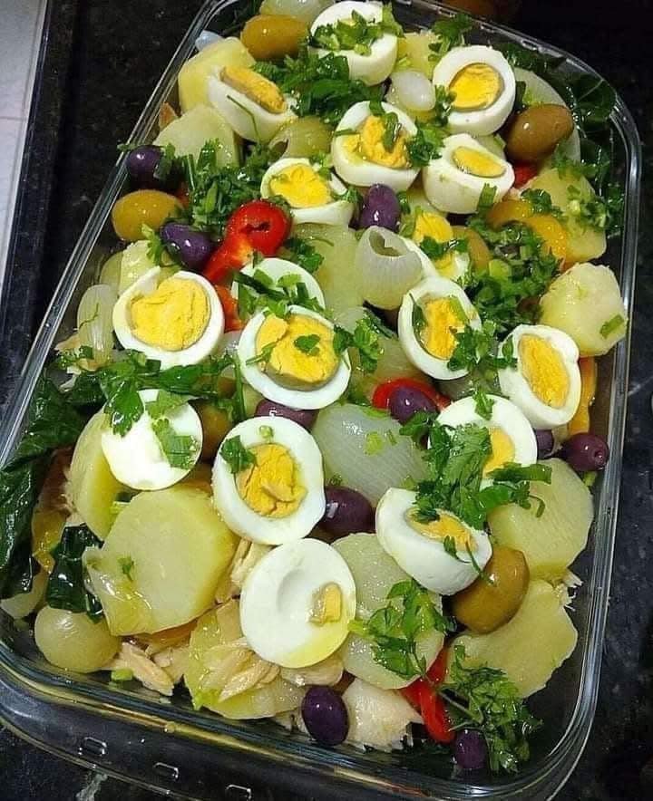 🤩 Salada Fácil de Bacalhau.
